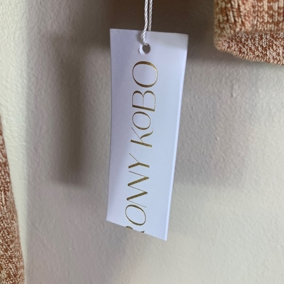 Ronny Kobo Liessa Marled Knit Crop Top in Biscotti, Size Small S - Picture 5 of 10